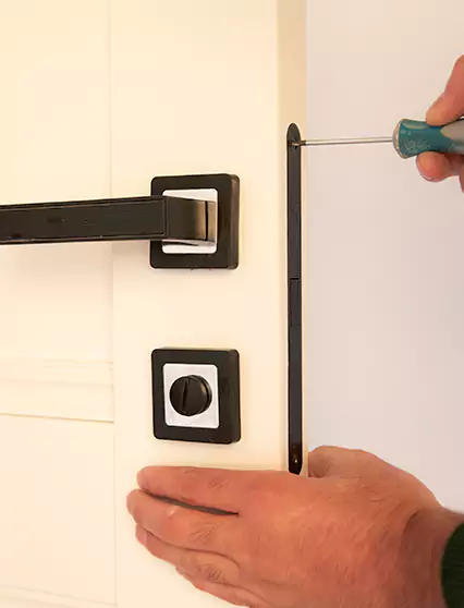 Professional Motel Door Lock Repair Palm Springs, FL